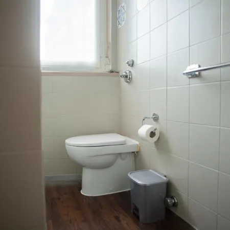 Design Moderno:monolocale Spazioso Vicino Metro M2