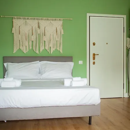 Design Moderno:monolocale Spazioso Vicino Metro M2 Daire Milano