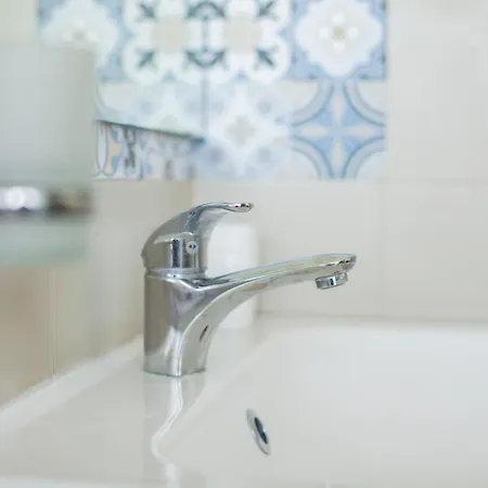 Design Moderno:monolocale Spazioso Vicino Metro M2 * 밀라노