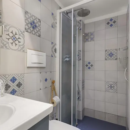 Metro Zara 1min - Bluedream - Wifi Appartement