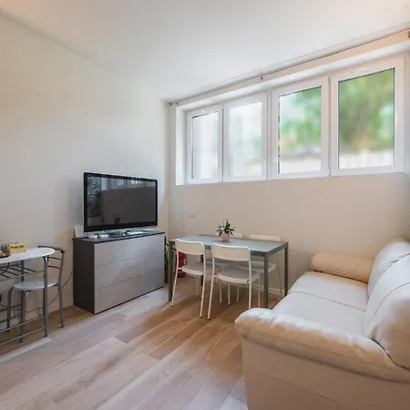Daire Modern 5 Min Walk From San Siro Stadium Milano