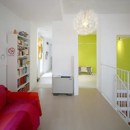 Gogol'ostello & Caffe Letterario * Milão