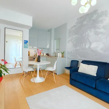 Casa Angelo Design Flat - Milan, Porta Venezia, 3 Metro Stops Duomo Appartement *