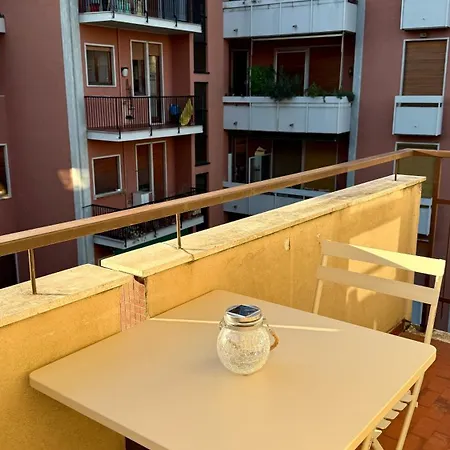 Daire Navigli Retreat Near Duomo Milano