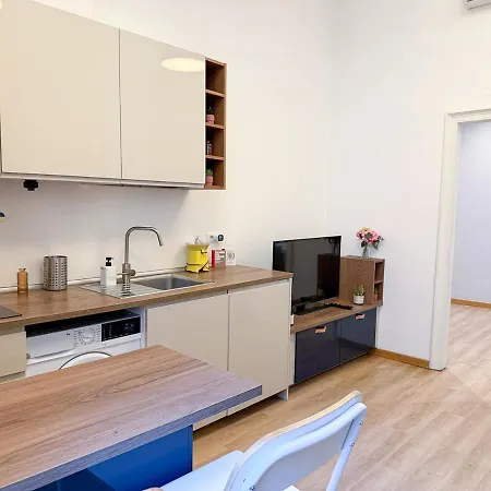 Luxury Penthouse - 5 Min To Duomo 2 * Milan