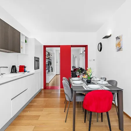 Apartament Luxury Brera - Corso 9 *