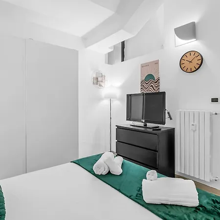 Luxury House Jacuzzi - Apartment Mailand