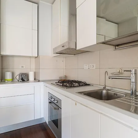 Guesthost - Stylish Viale Toscana