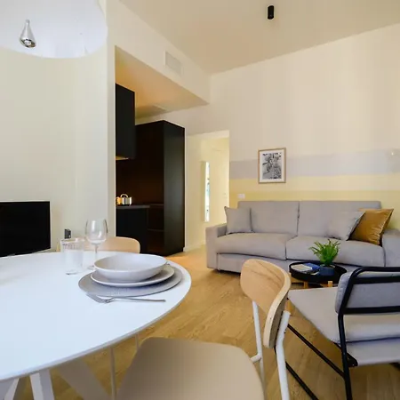 Appartement Guesthost - Cozy Flat X4 In Mm3 Porta Romana!