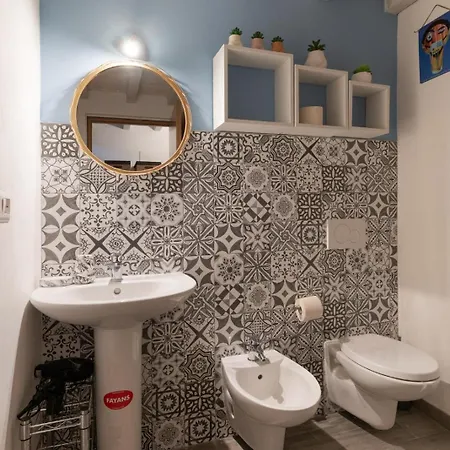 Guesthost - Cozy Loft X4 Near Via Padova Appartamento *