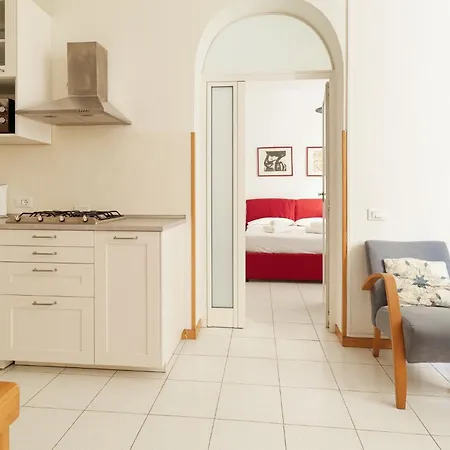 Guesthost - M2 Agostino Romantic Appartement Milaan