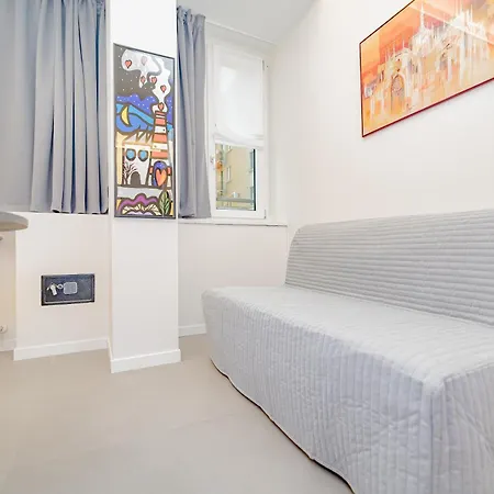 Guesthost - Cosy Milano- Buenos Aires & Loreto * Milano