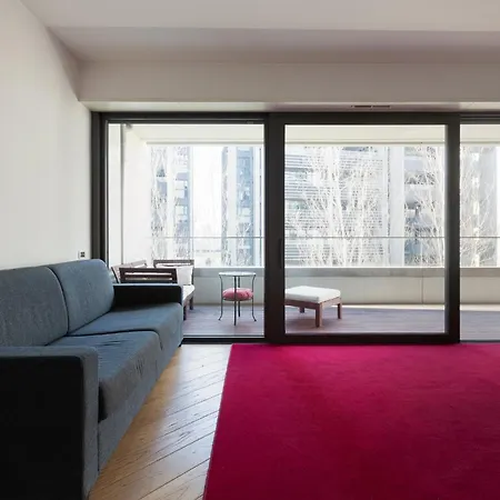 Modern With Balcony In Portello District Appartamento *
