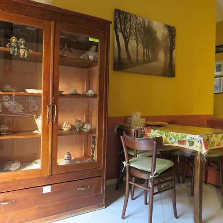 Flores Home, Boho Chic Style & Urban Comfort Navigli, Bocconi, Centro アパート ミラノ