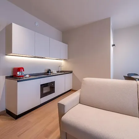 Oriana Homel Lejlighedshotel 4*