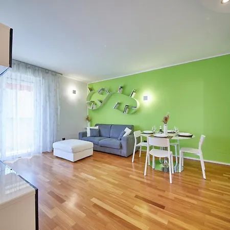 Navigli - Moderno, Ac E Wi-fi Apartman Milánó