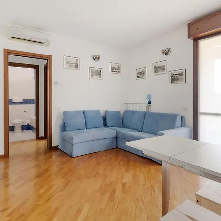 아파트 Guesthost - Chiesa Rossa Comfy