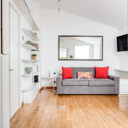 Hostmate - - Mentana - Duomo