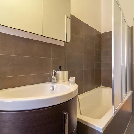 S&m - Casa Taras Maciachini M3 *