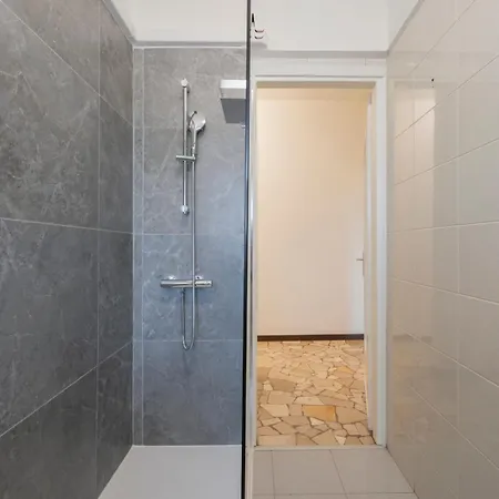 I-host - Marochetti 10 *