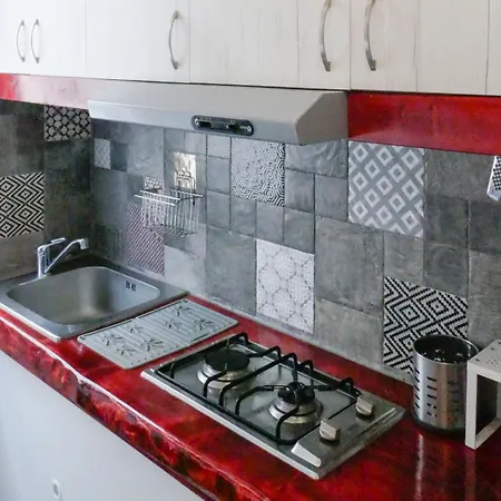 I-host - San Genesio Mediolan