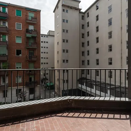 Ray 9 San Siro-fiera * Milán