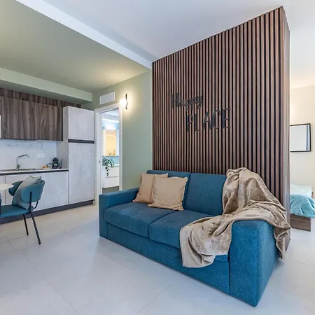 דירה Navigli Charme Urbano Tra Design E Quiete מילאנו