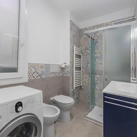 Easy Parking, 10 Min To Malpensa Express, Air Conditioning Appartement *