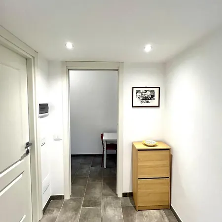 Apartament New And Cozy Metro Parking Train To Airport Mediolan