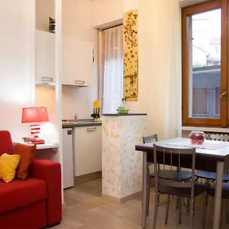 Milan Apartment Rental Apartman *