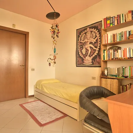 Milan Apartment Rental Apartman *