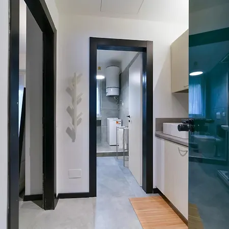 Foresteria Monti * Milão