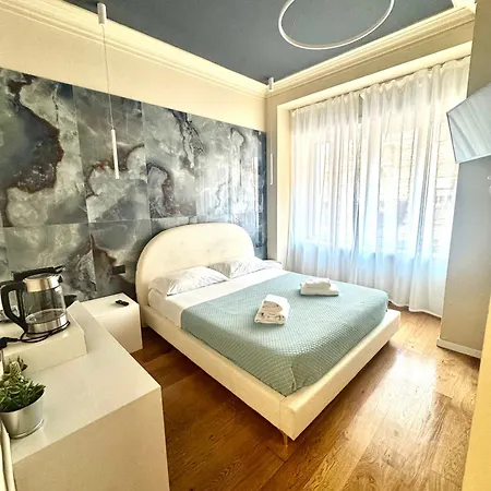 Flat In Duomo Daire *