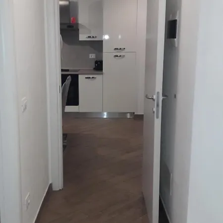 Livings Gioia Apartament *