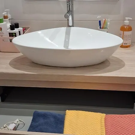 10 Via Giuseppe Sirtori Apartment