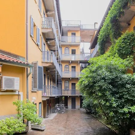 Easylife - - Vigevano 13 P1 - Porta Genova *