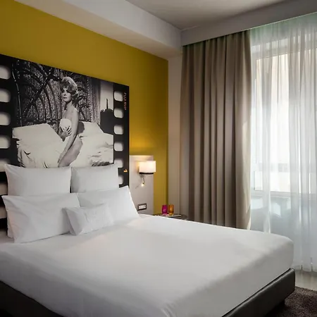 Hotel Nyx By Leonardo