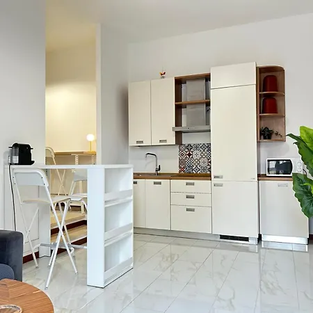 Residenza Il Conte - Pochi Passi Dalla Metropolitana *