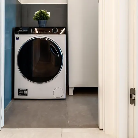 Διαμέρισμα Stayeasy Big Panoramic - Station *