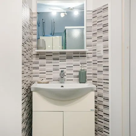 公寓 Cozy In The Center *