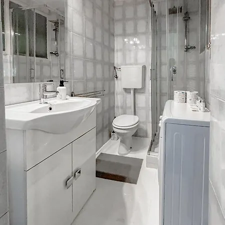 Cf7 Duomo - 3 Mins Walk From Duomo Apartament