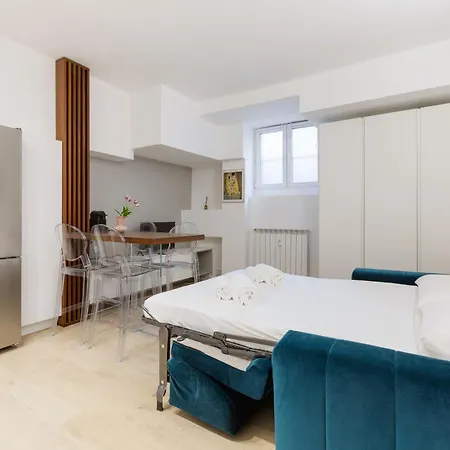 Inama - Eleganza Minimal Tra Citta Studi E Politecnico