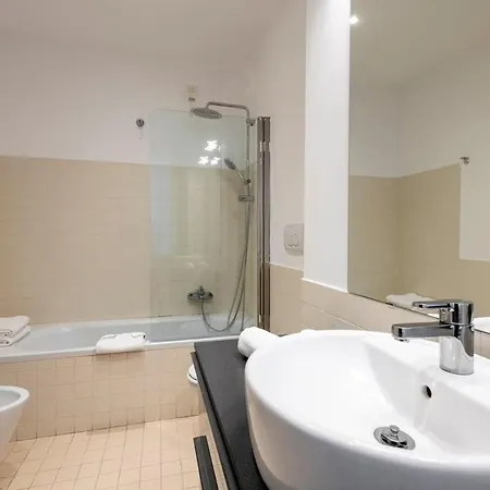 Vigoni 3 - Wonderful For 6 People - B