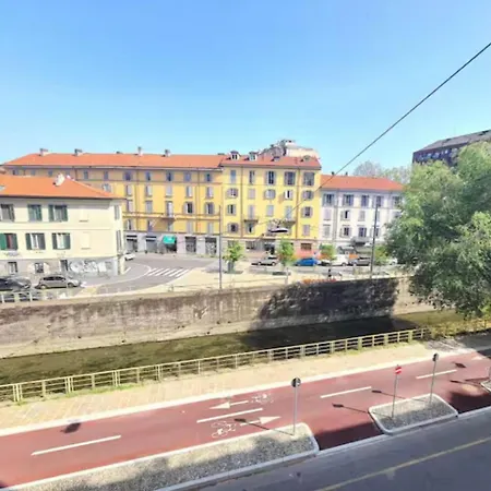 Naviglio Breeze Apartmán *