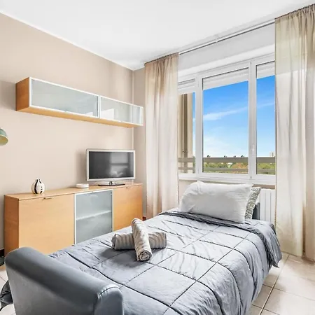 Pe19 - Bright & Modern With Park View - Apartament *