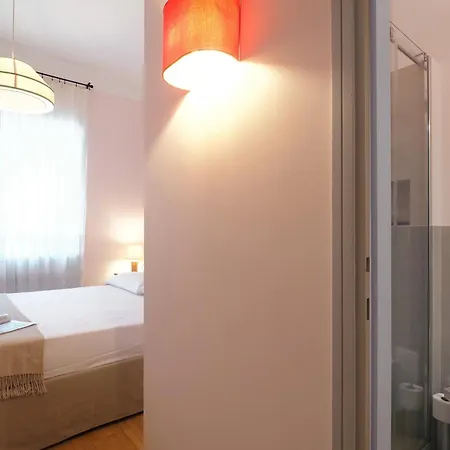 Charming Two Bedroom - Navigli Appartement Milan