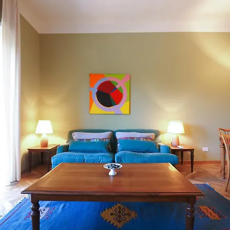 Charming Two Bedroom - Navigli Appartement Milan