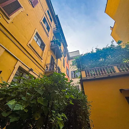 Ariberto22 - 15 Mins Walk From Duomo Lejlighed