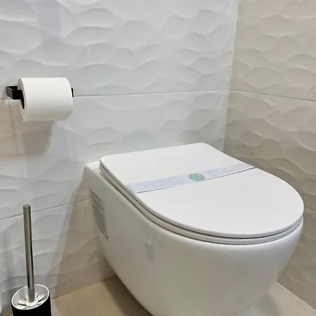 Lr Deluxe - Sismondi 44 *