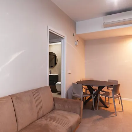 Youhosty - Zanella Bis 밀라노